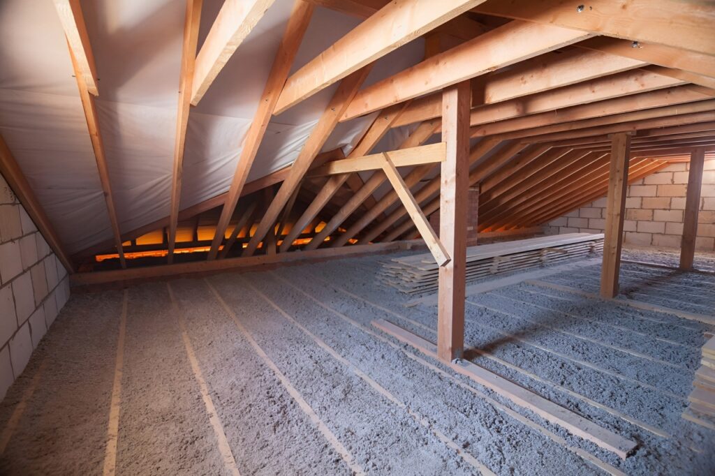 Lisolation-des-combles-perdus-_-lisolation-par-soufflage